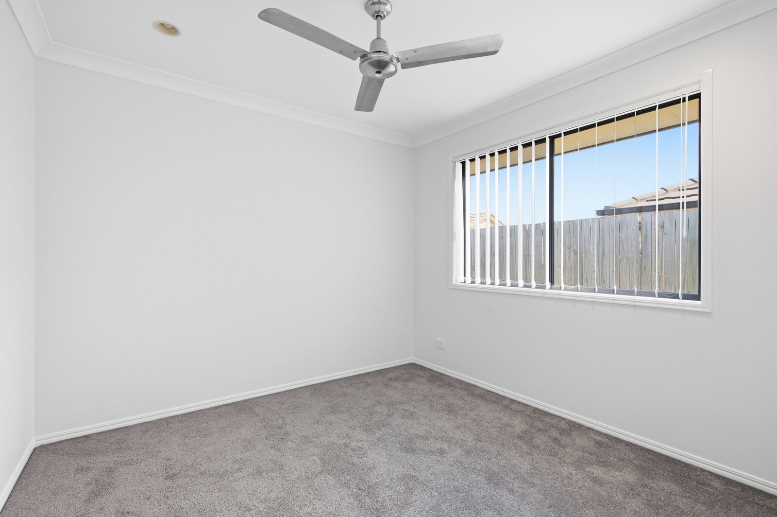 Listing image for 54 Dornoch Crescent, Raceview  QLD  4305
