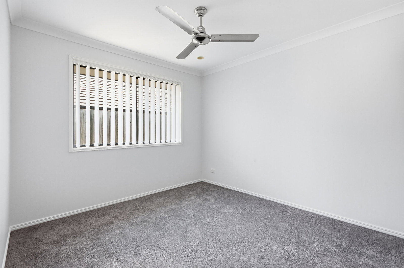 Listing image for 54 Dornoch Crescent, Raceview  QLD  4305