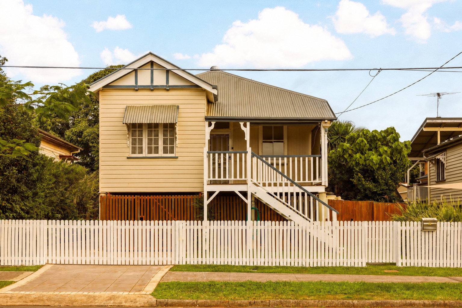 Listing image for 11 Steven Street, Redcliffe  QLD  4020