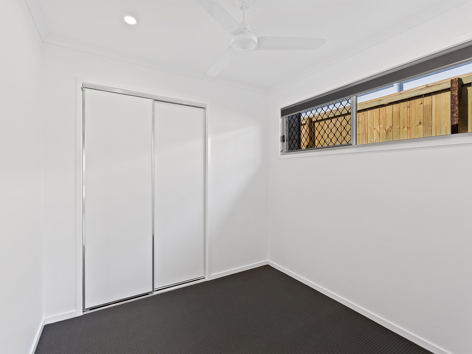 Listing image for 1/5 Kelly Pl, Loganlea  QLD  4131