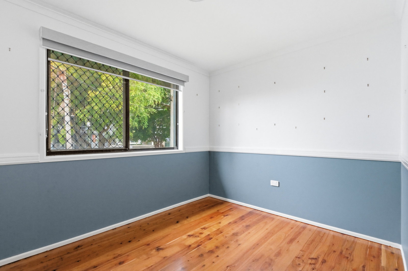 Listing image for 3/19 Prince Edward Pde, Redcliffe  QLD  4020