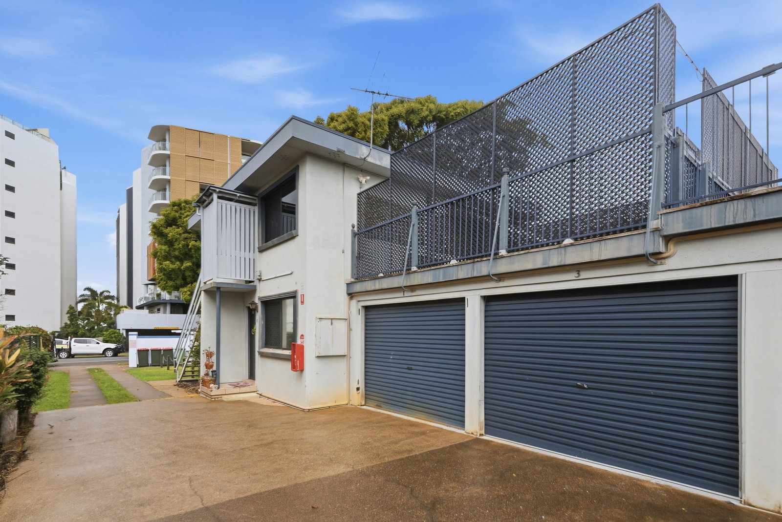 Listing image for 3/19 Prince Edward Pde, Redcliffe  QLD  4020