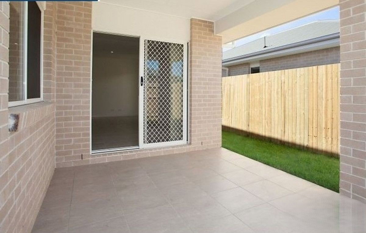 Listing image for 1/14 McKee Cr, Mango Hill  QLD  4509