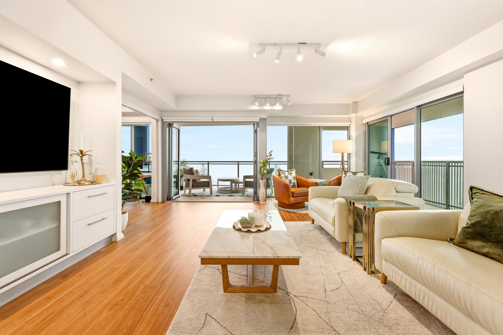 Listing image for 1004/185 Redcliffe Parade, Redcliffe  QLD  4020
