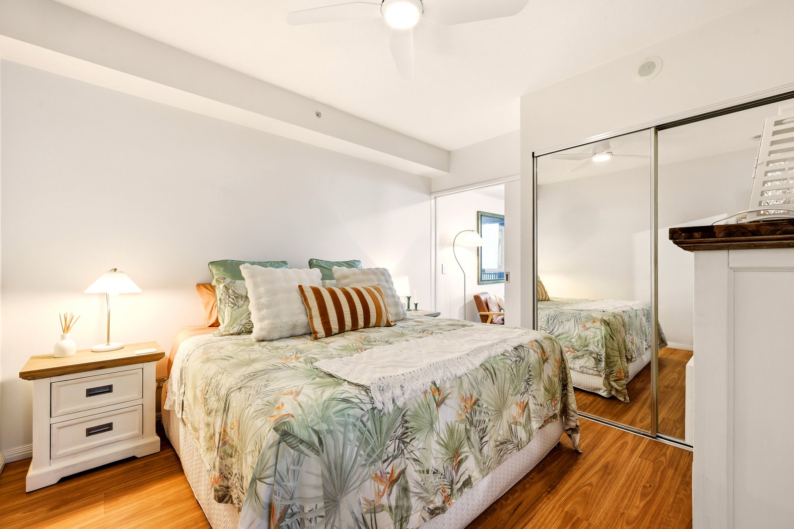 Listing image for 1004/185 Redcliffe Parade, Redcliffe  QLD  4020