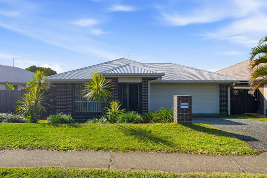 15 Redcedar Place, Morayfield