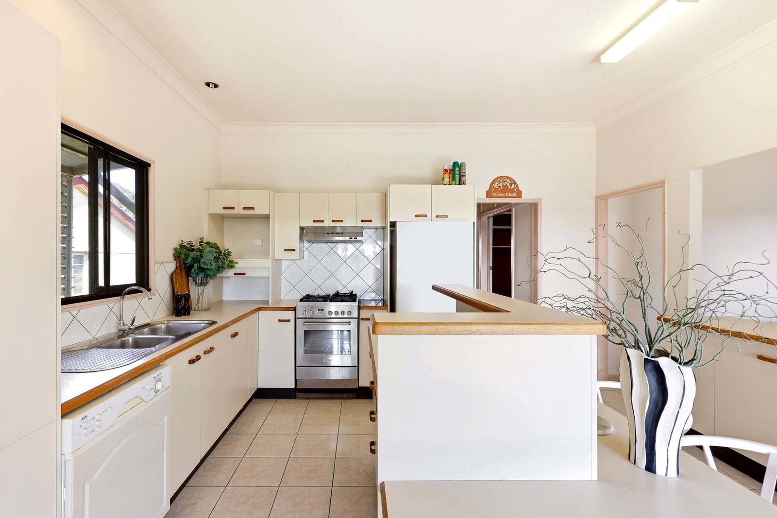 Listing image for 12 Beaconsfield Street, Margate  QLD  4019