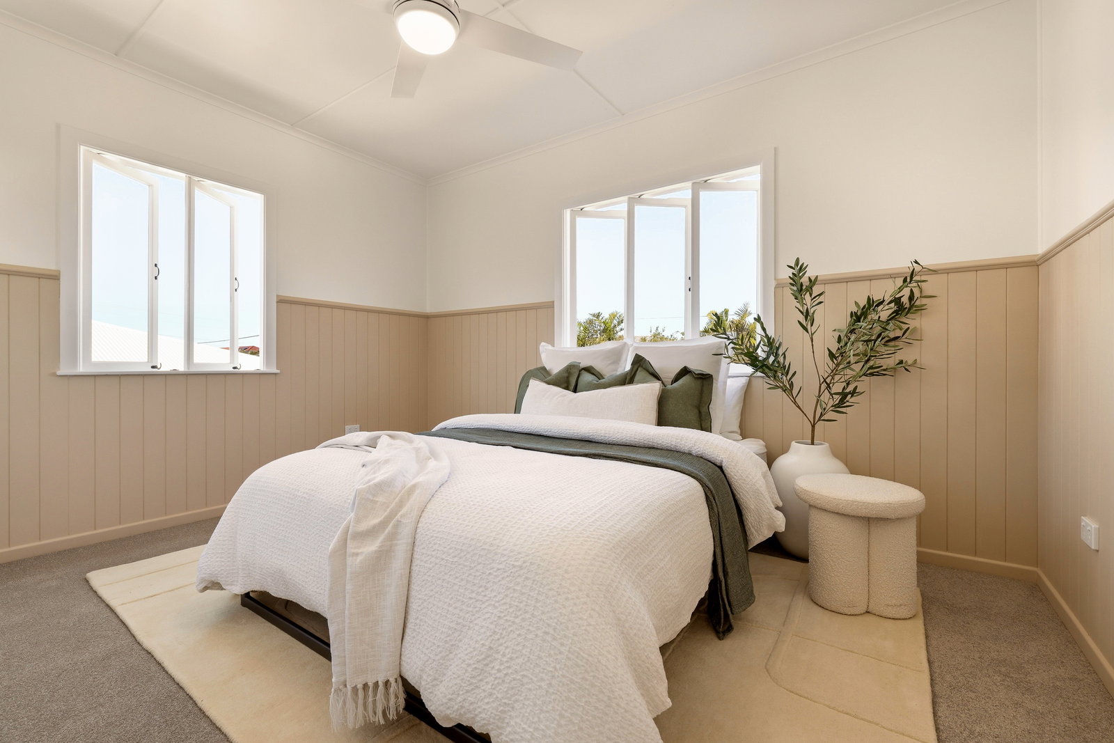 Listing image for 2 Rotary Crescent, Redcliffe  QLD  4020