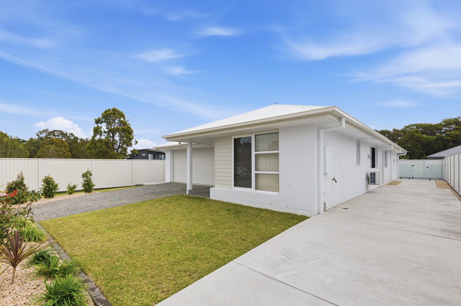 Listing image for 127 Rogers Street, Beachmere  QLD  4510
