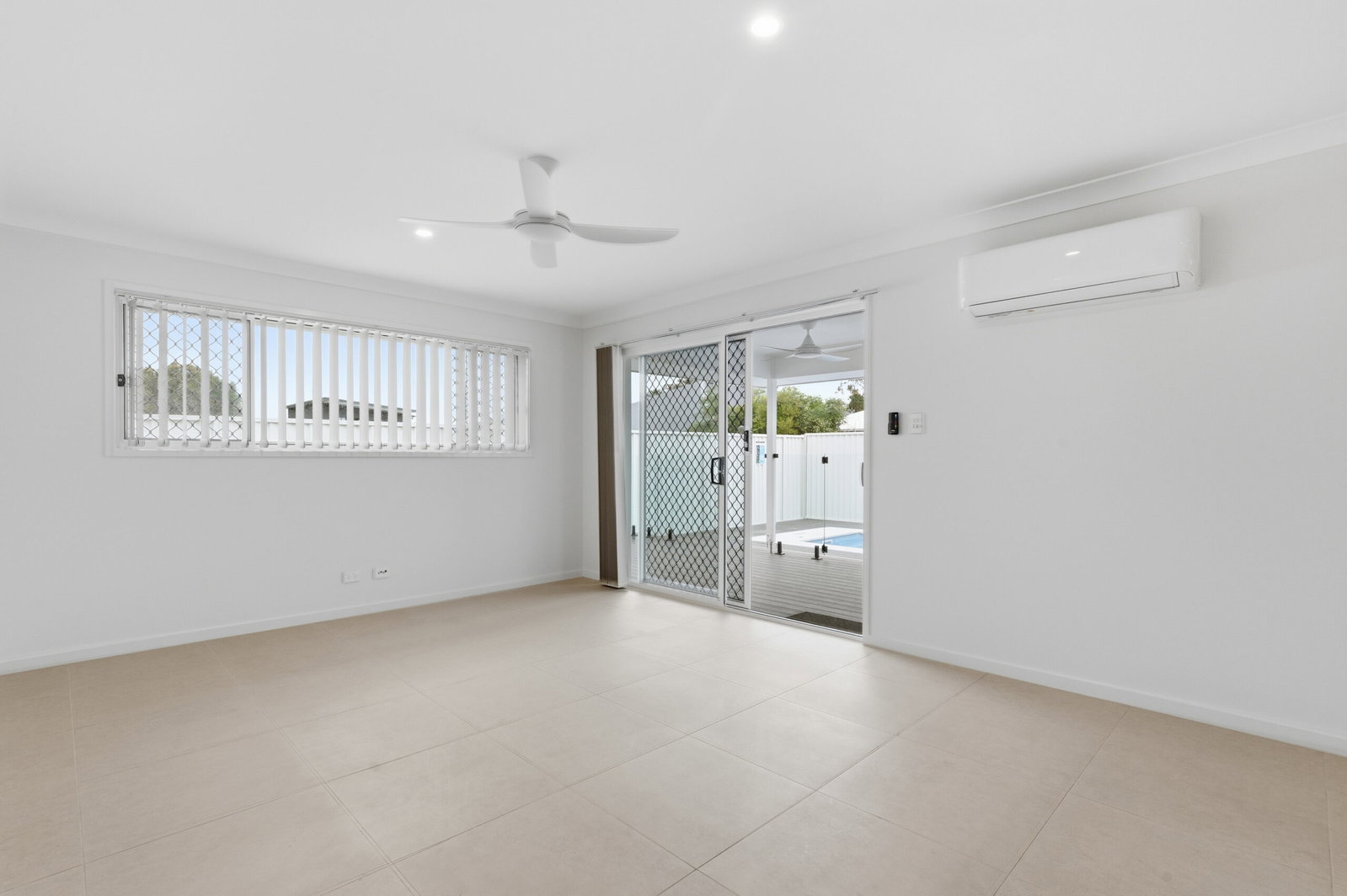 Listing image for 127 Rogers Street, Beachmere  QLD  4510