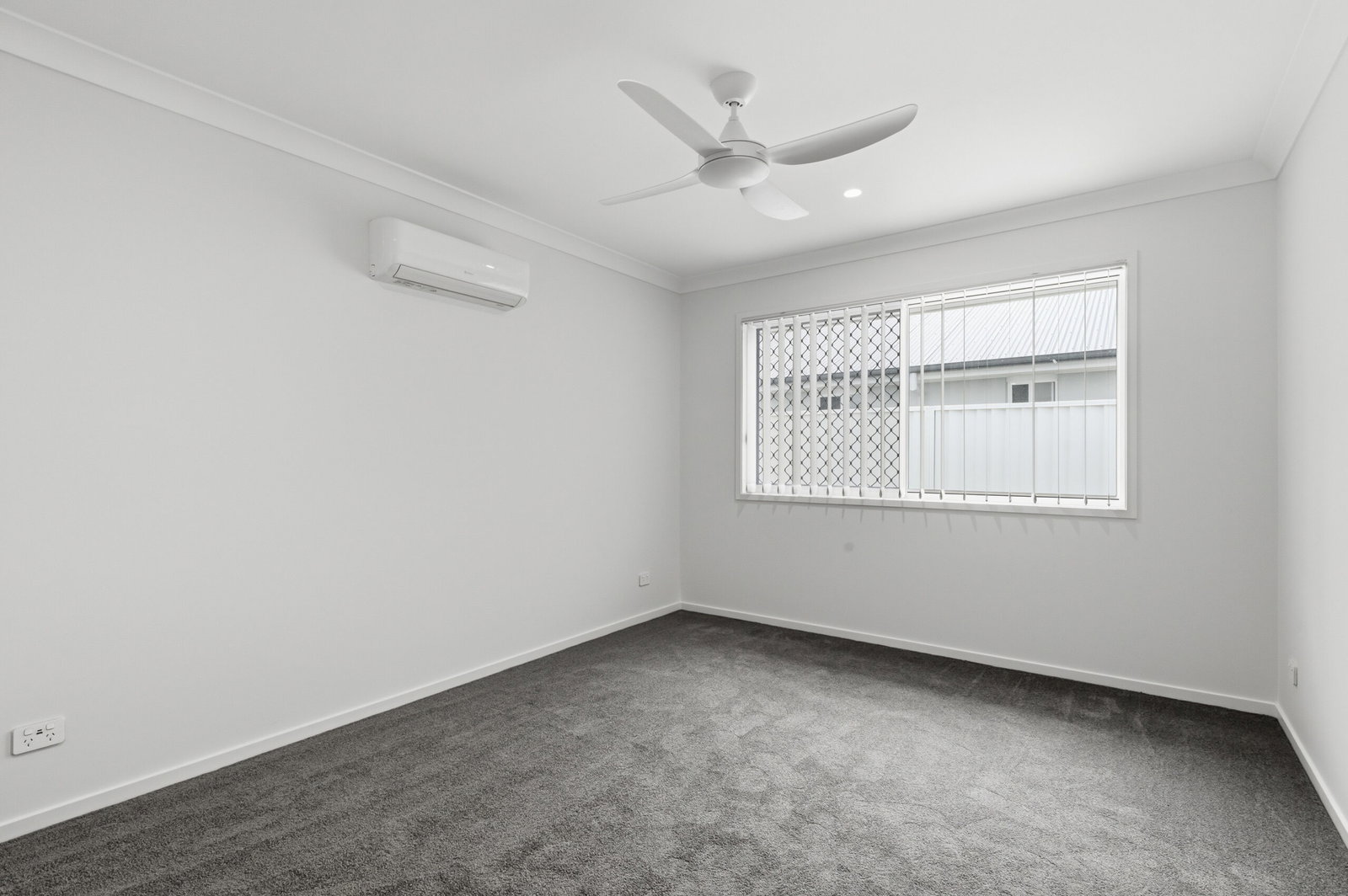 Listing image for 127 Rogers Street, Beachmere  QLD  4510
