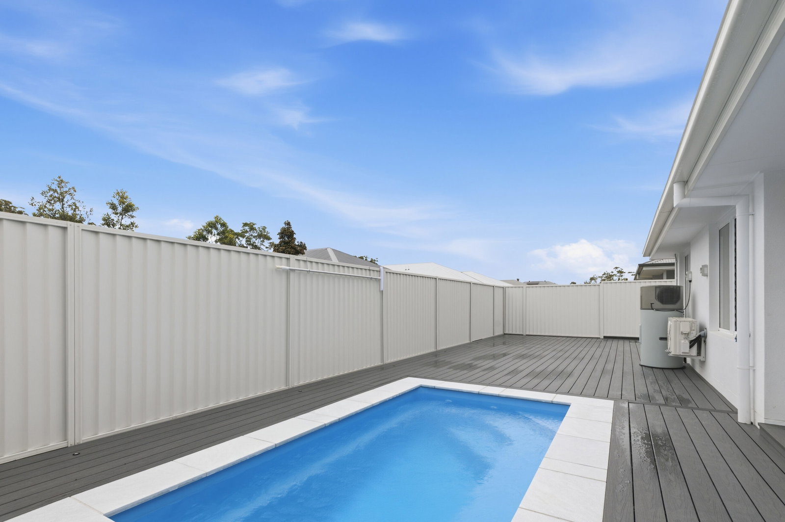 Listing image for 127 Rogers Street, Beachmere  QLD  4510