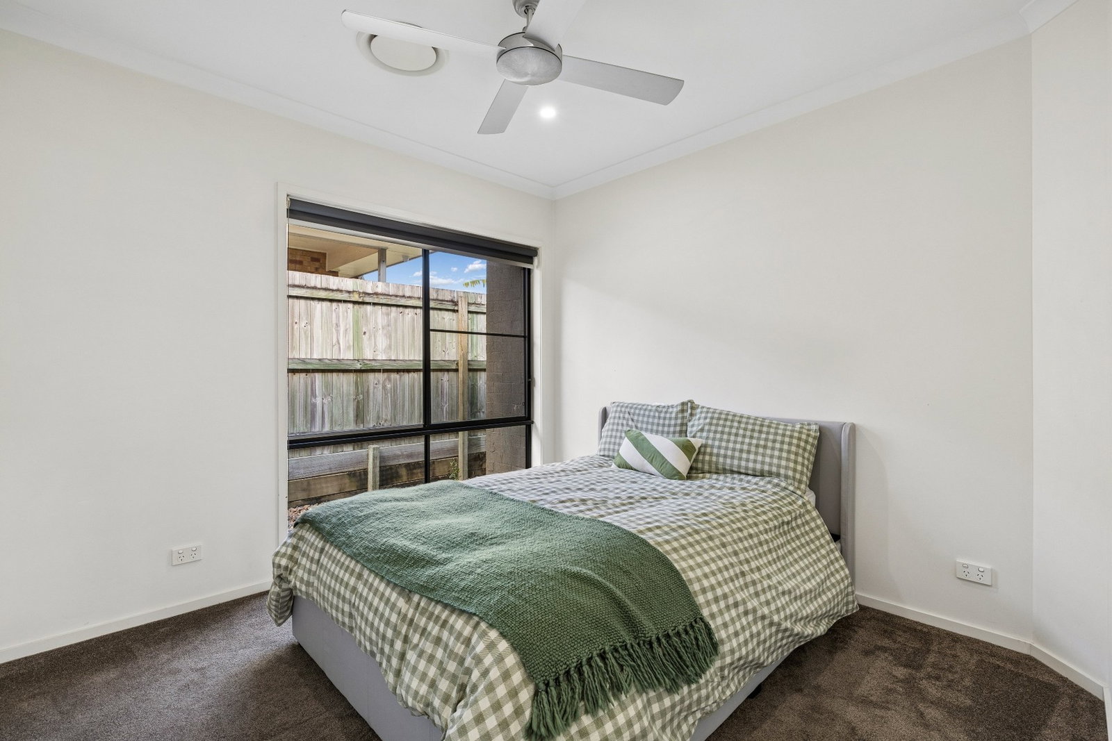 Listing image for 9 Kingdom Circuit, North Lakes  QLD  4509