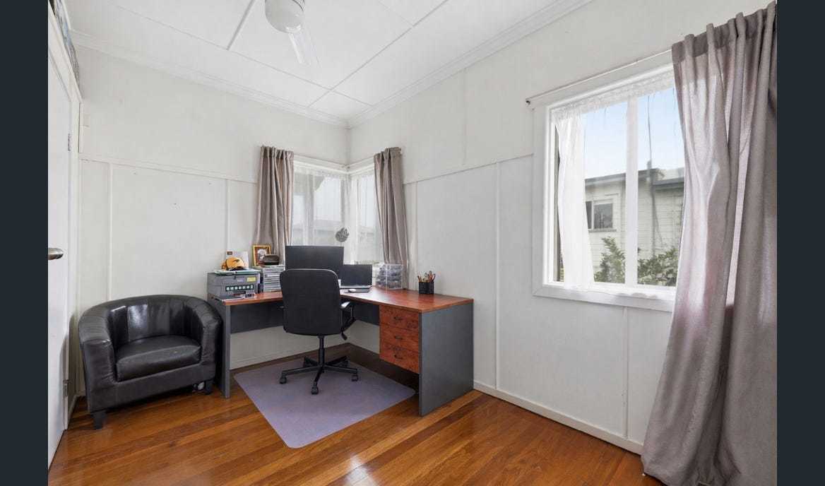 Listing image for 27 Langdon Avenue, Margate  QLD  4019
