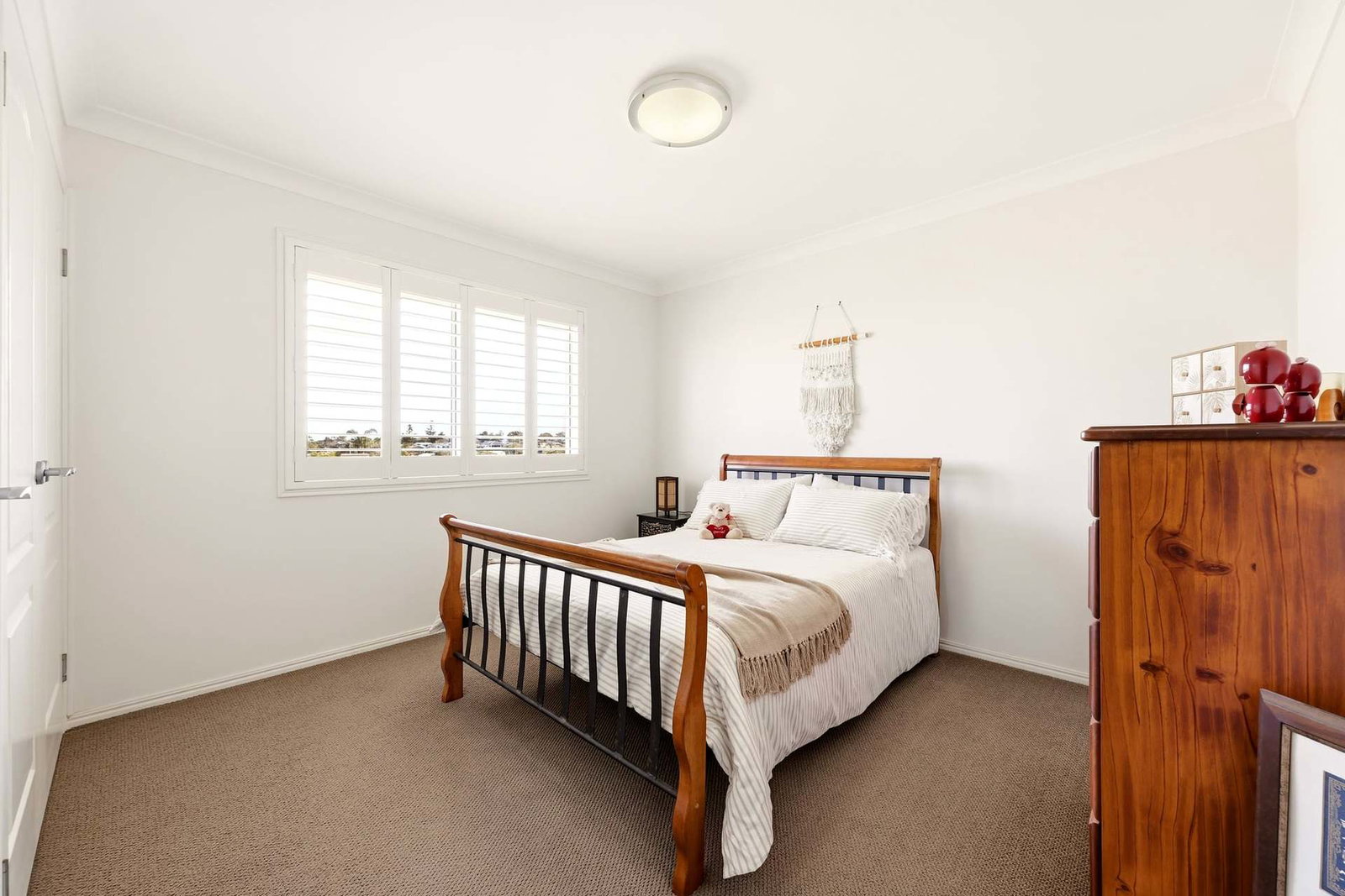 Listing image for 37 Dover Road, Margate  QLD  4019
