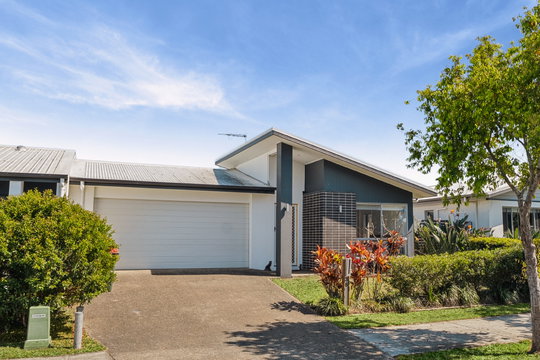 38 McConnell Esplanade, Strathpine