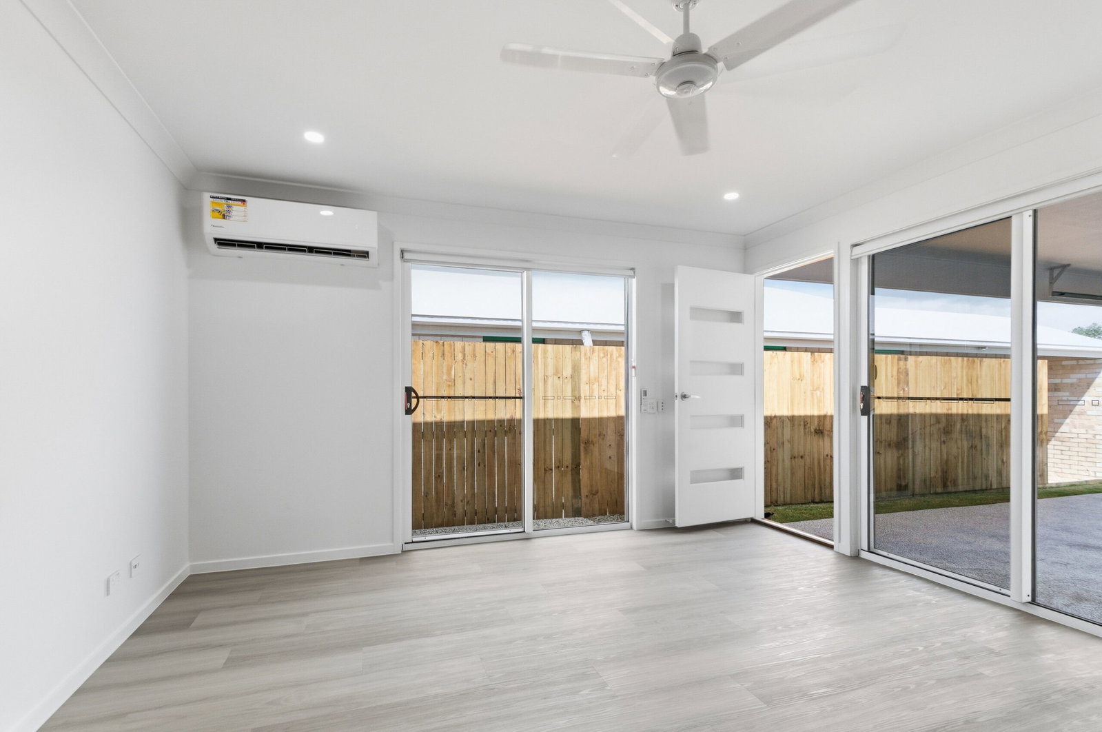 Listing image for 2/3 Lily Street, Morayfield  QLD  4506