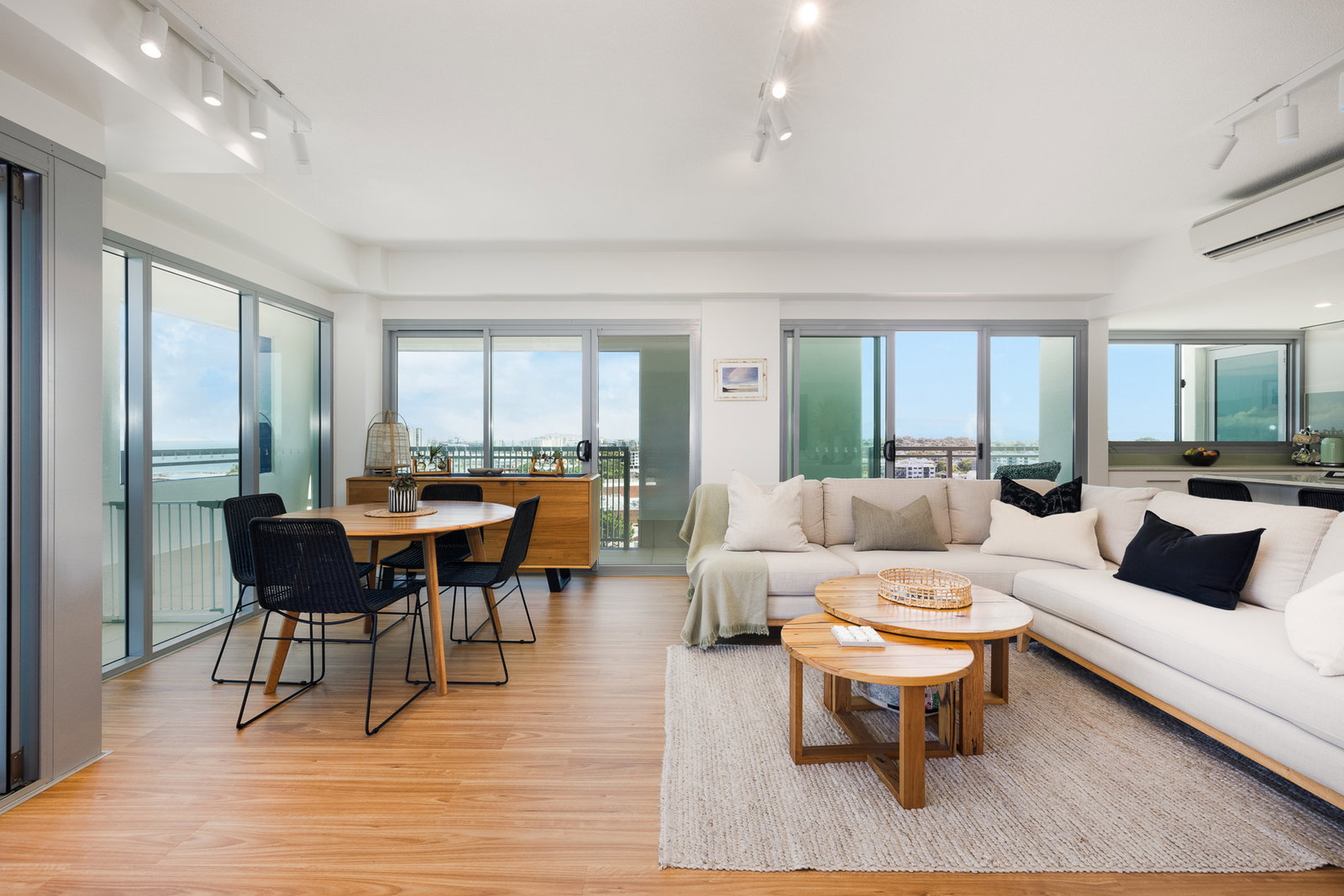 Listing image for 1004/185 Redcliffe Parade, Redcliffe  QLD  4020