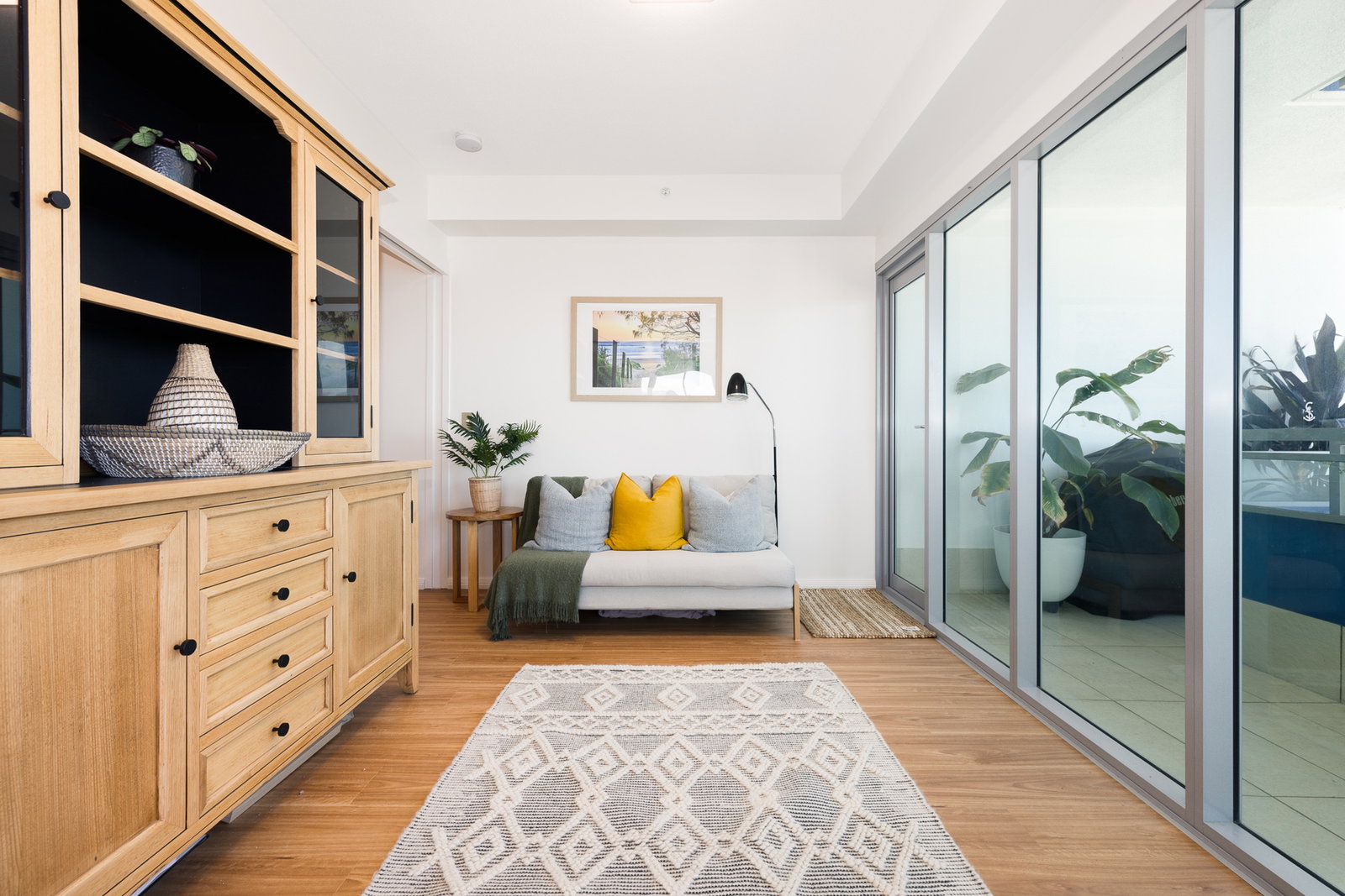 Listing image for 1004/185 Redcliffe Parade, Redcliffe  QLD  4020