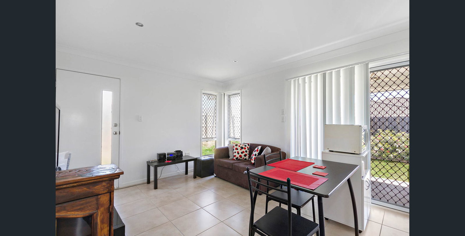 Listing image for 2/6 Barrett Close, Burpengary  QLD  4505