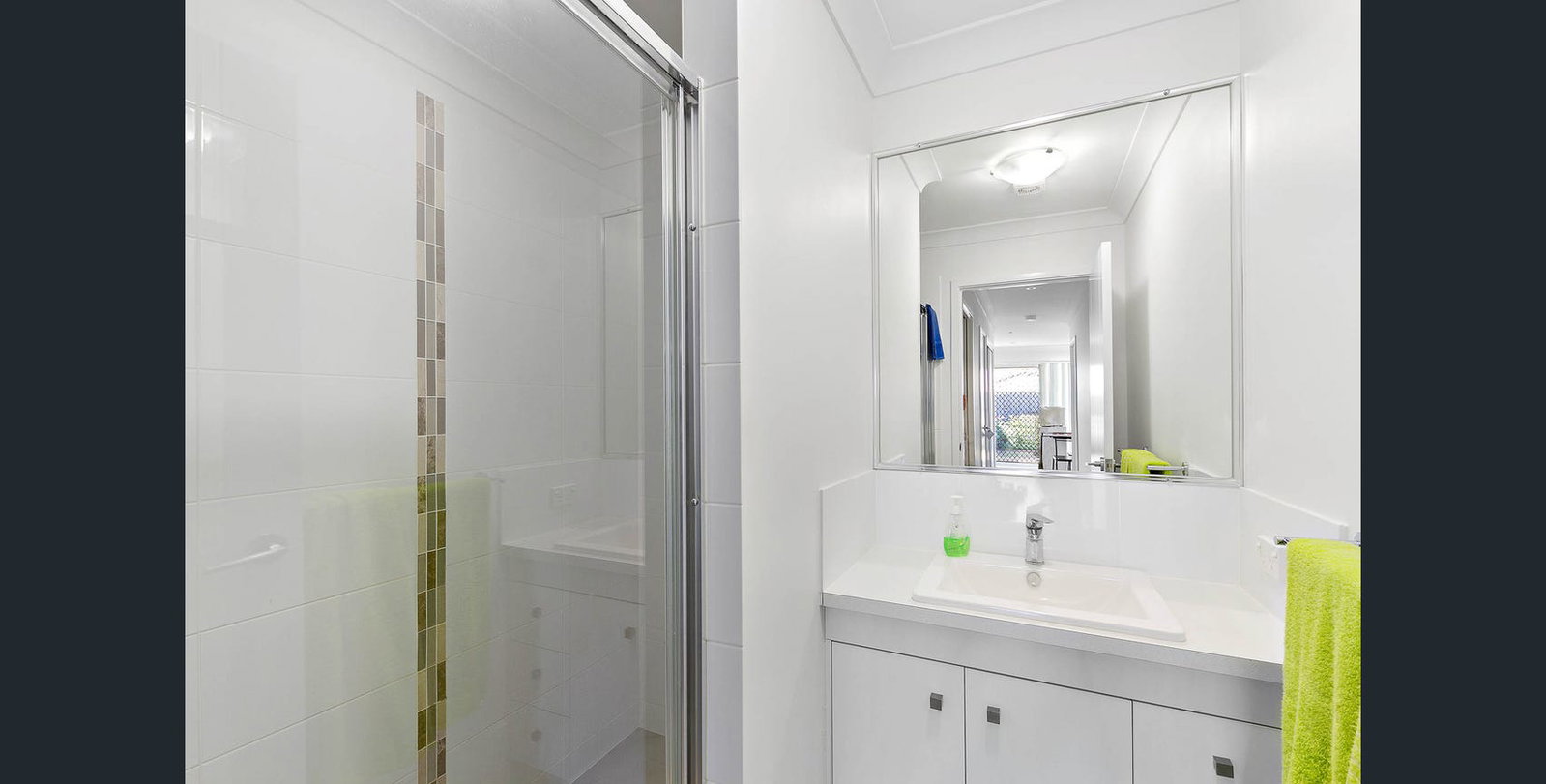 Listing image for 2/6 Barrett Close, Burpengary  QLD  4505