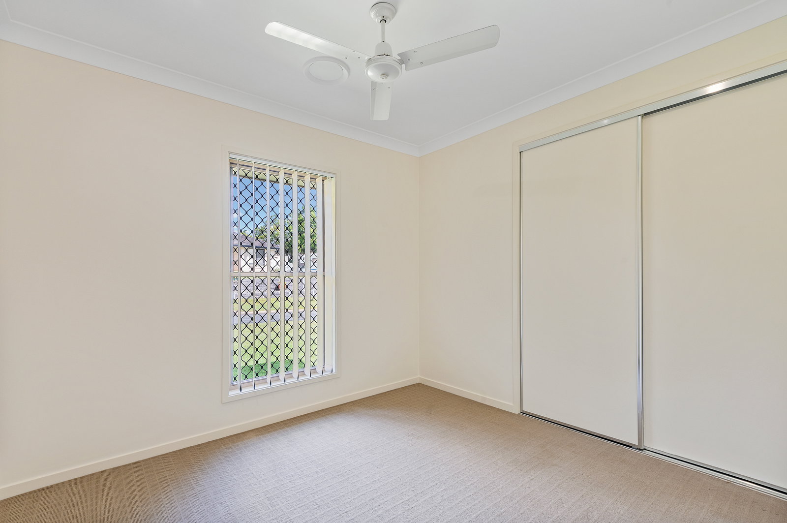 Listing image for 3 Cherrytree Cr, Upper Caboolture  QLD  4510