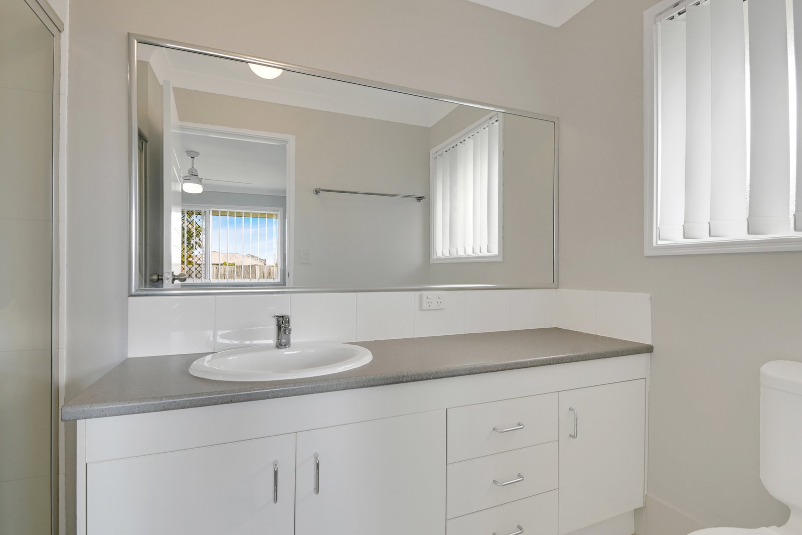 Listing image for 21 Abraham Cl, Morayfield  QLD  4506