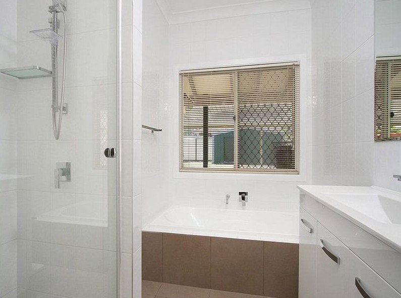 Listing image for 13 Gazania St, Kingston  QLD  4114
