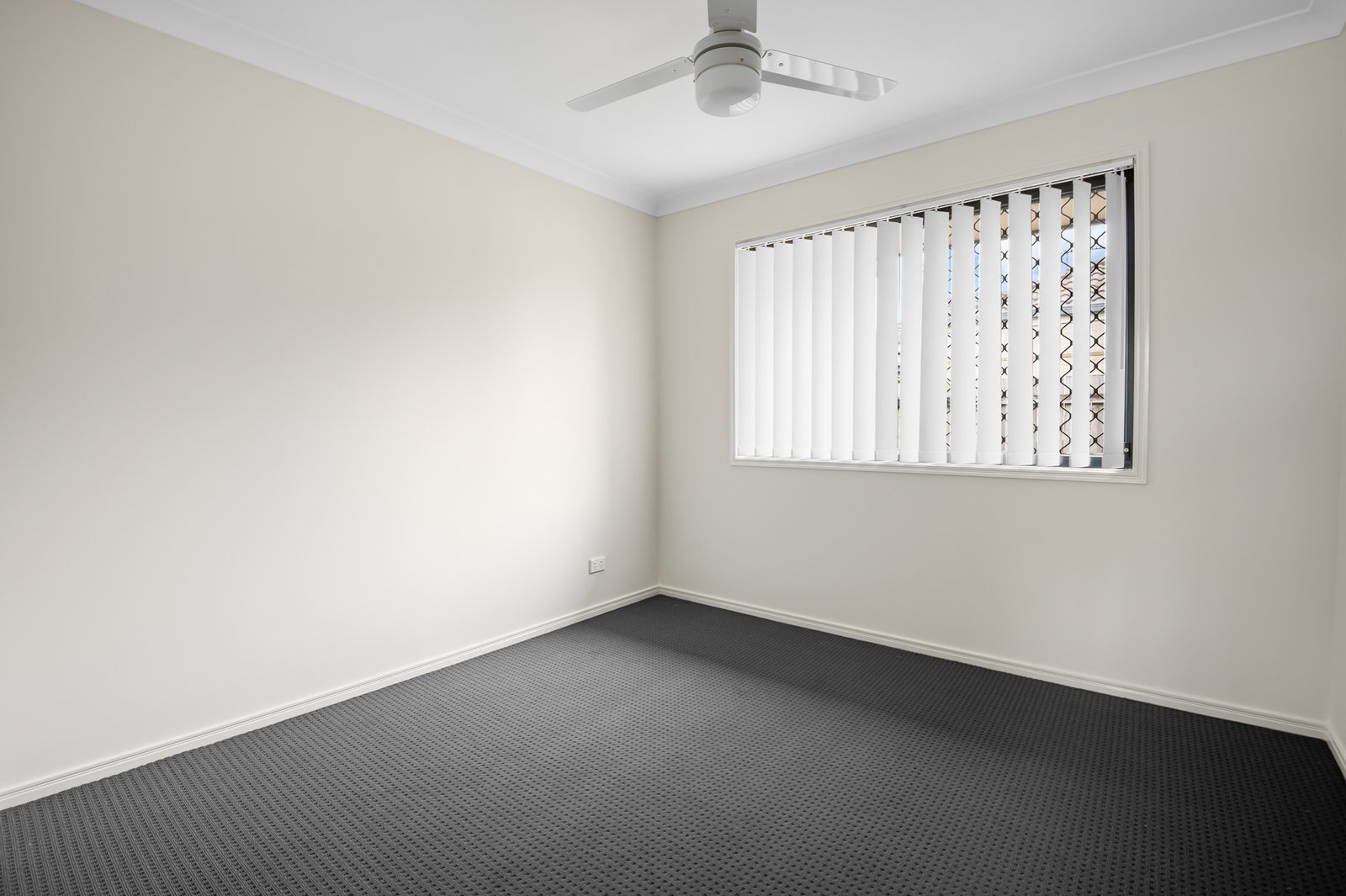 Listing image for 1B Hellcat Cct, Bray Park  QLD  4500