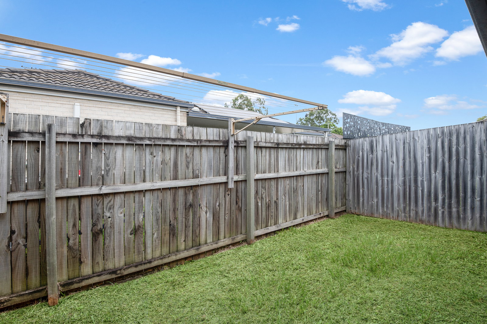Listing image for 1B Hellcat Cct, Bray Park  QLD  4500