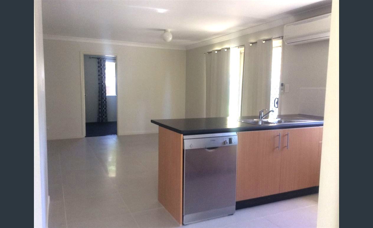 Listing image for 25 Mikaela Ct, Kallangur  QLD  4503