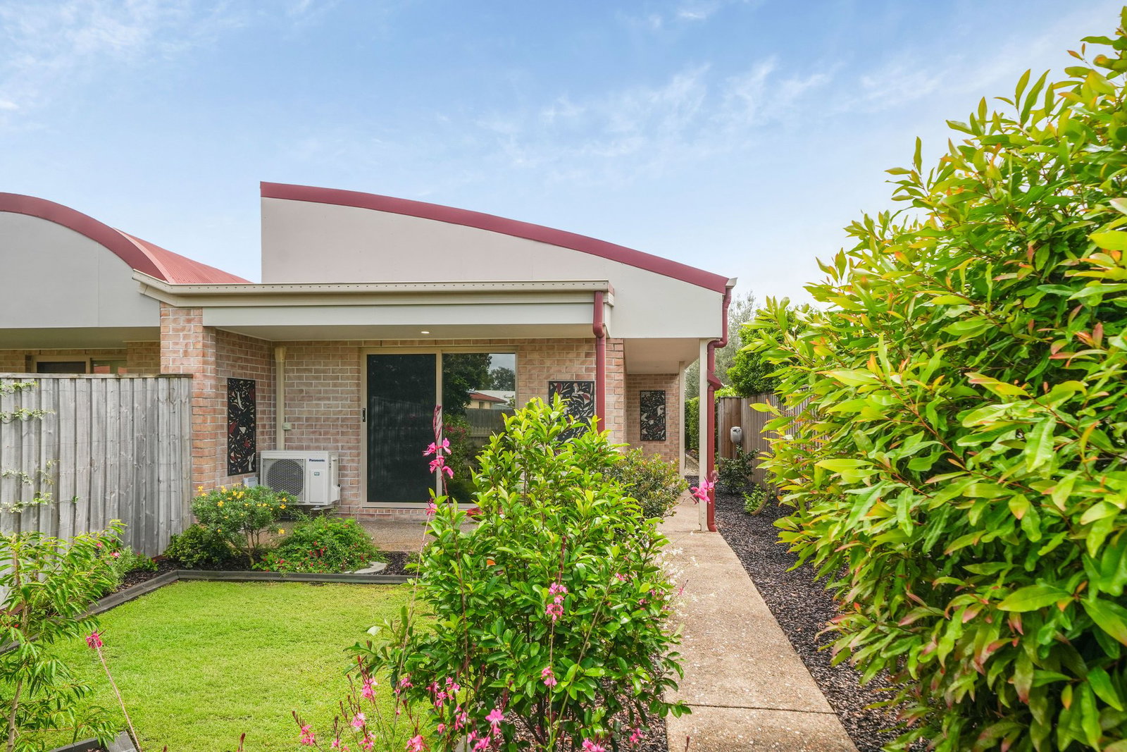 Listing image for 1/8 Euston Street, Kippa-ring  QLD  4021