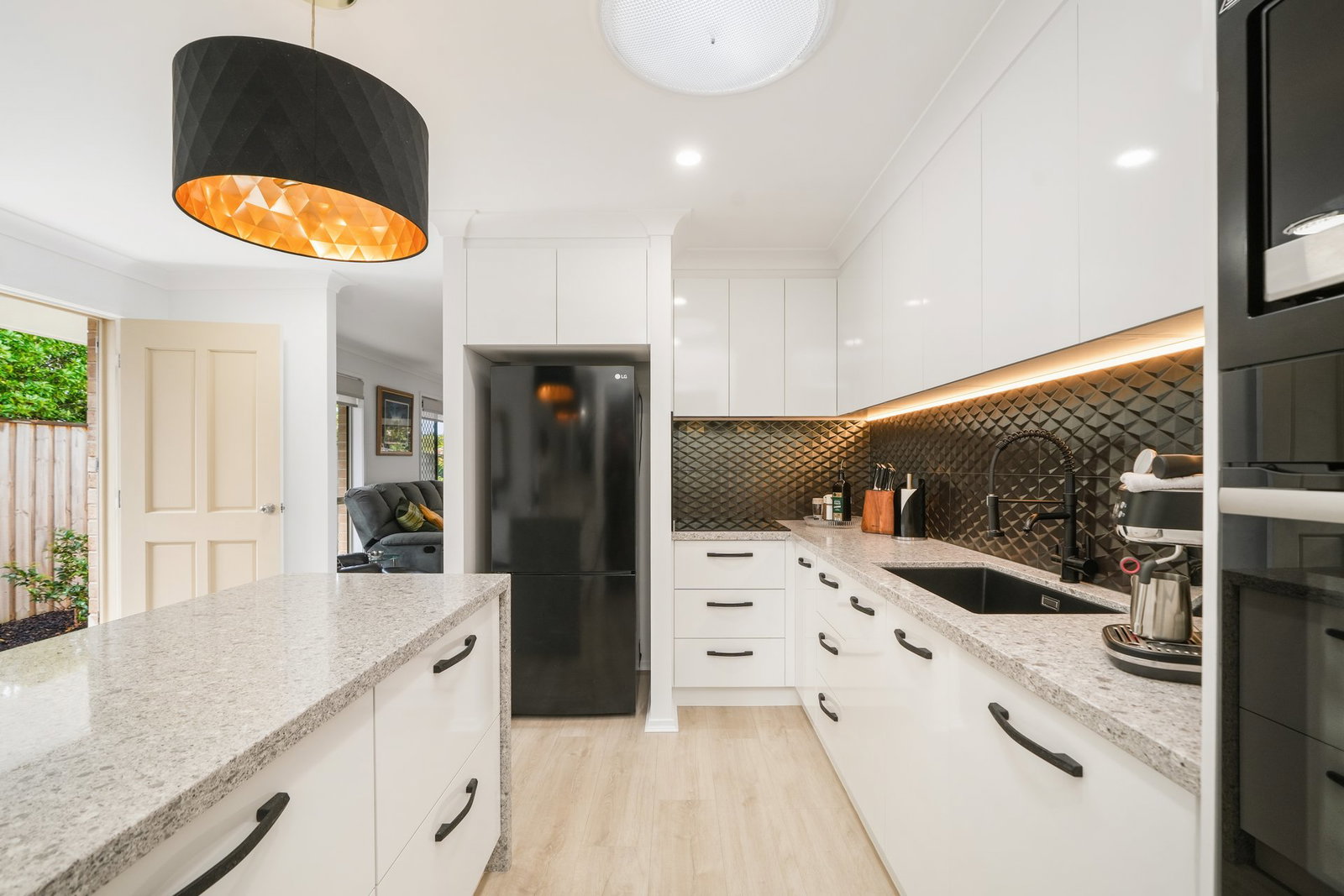Listing image for 1/8 Euston Street, Kippa-ring  QLD  4021