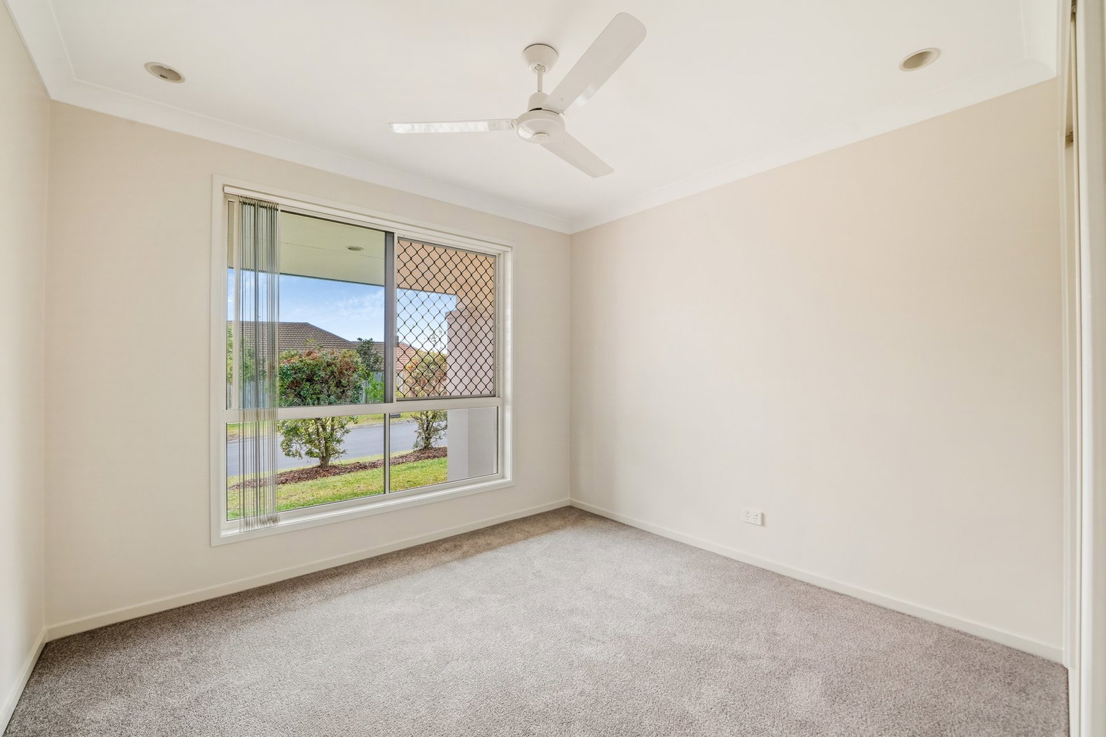 Listing image for 3 Kingdom Circuit, North Lakes  QLD  4509