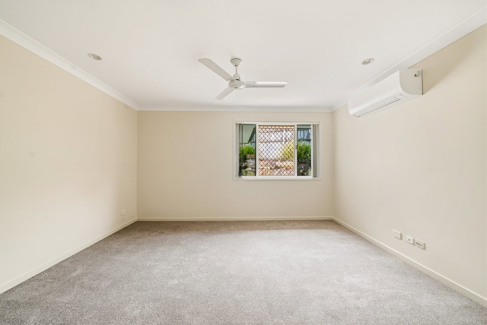 Listing image for 3 Kingdom Circuit, North Lakes  QLD  4509
