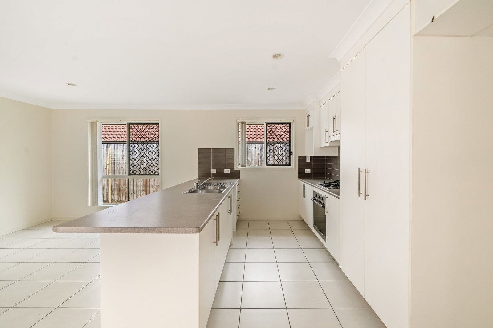 Listing image for 3 Kingdom Circuit, North Lakes  QLD  4509