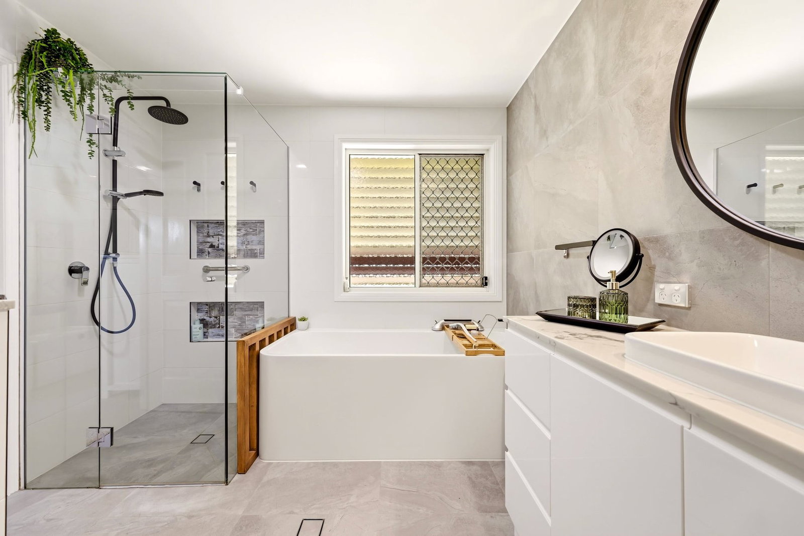 Listing image for 1/131 Cross Street, Deception Bay  QLD  4508