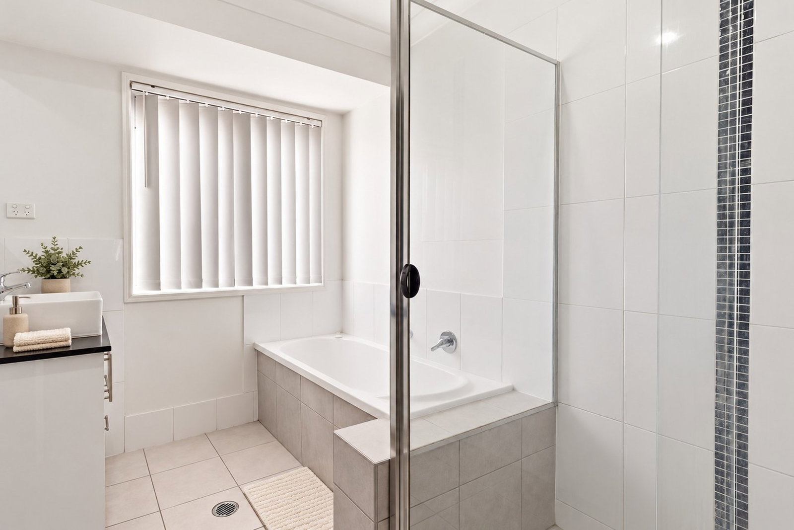 Listing image for 15 Redcedar Place, Morayfield  QLD  4506