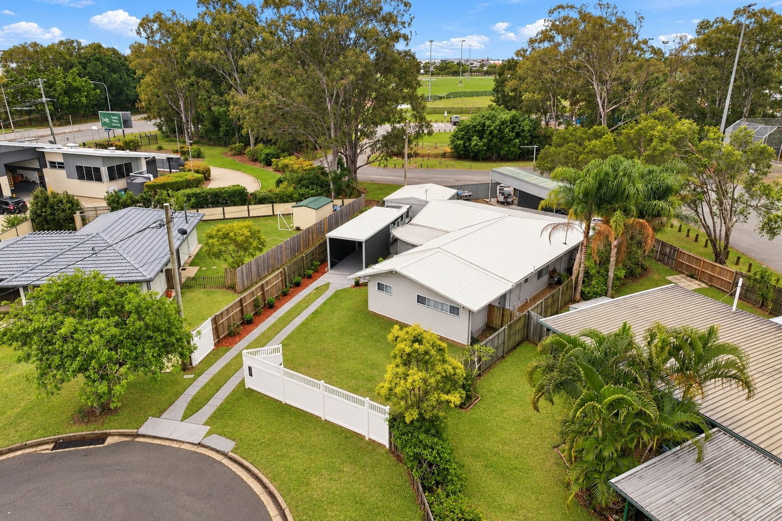 Listing image for 28 Arcadia Crescent, Kippa-ring  QLD  4021
