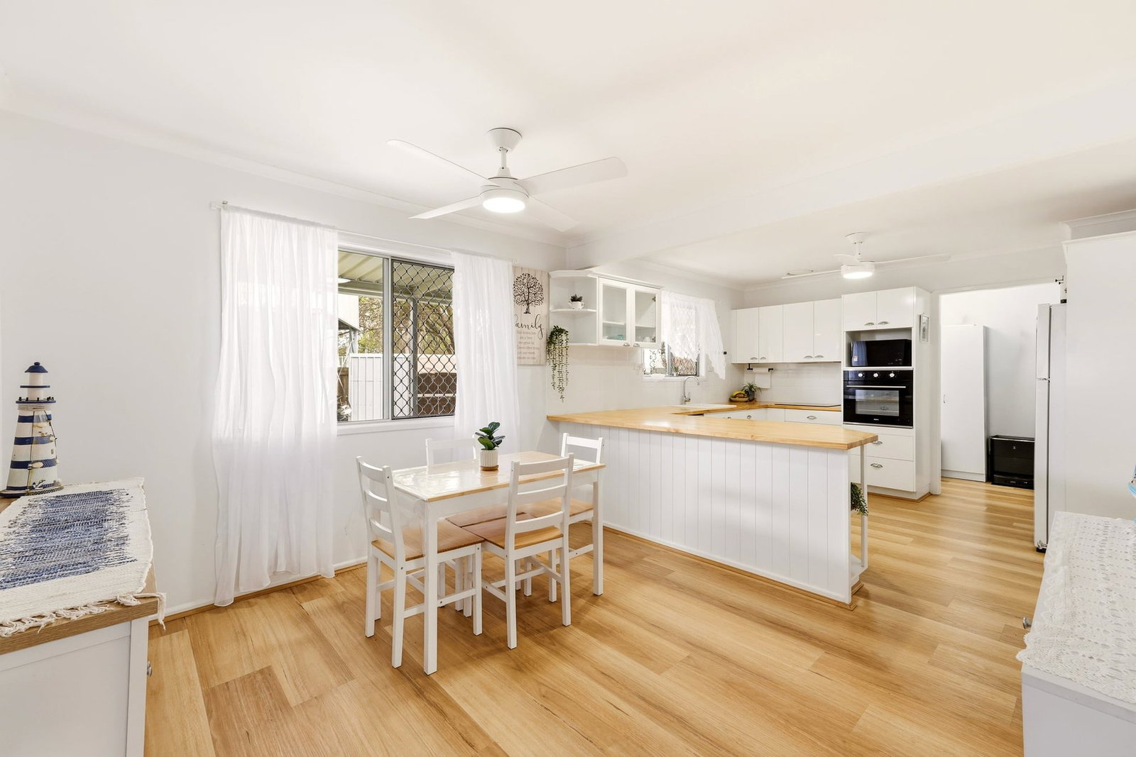 Listing image for 28 Arcadia Crescent, Kippa-ring  QLD  4021
