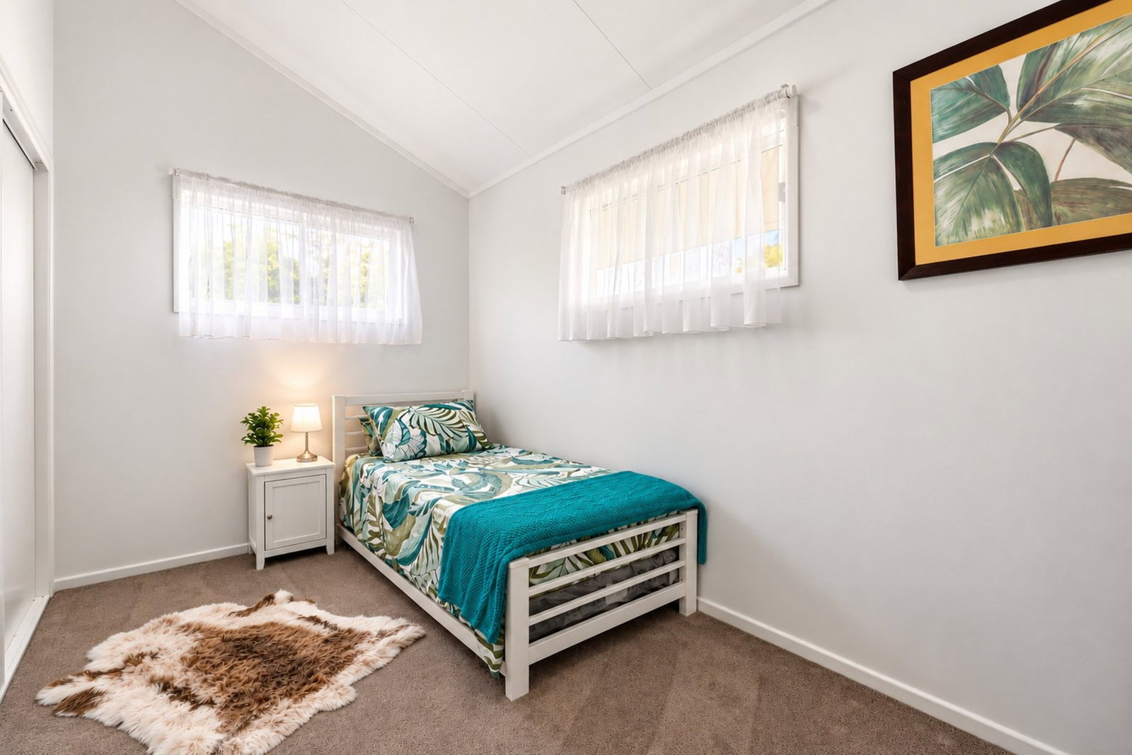 Listing image for 28 Arcadia Crescent, Kippa-ring  QLD  4021