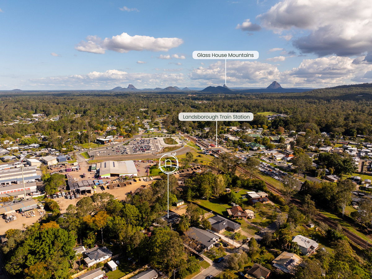 4 Leach Avenue Landsborough QLD 4550
