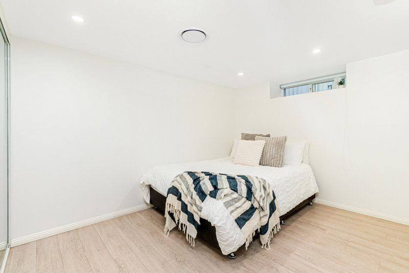 Listing image for 33 McEwan Avenue, Winston Hills  NSW  2153