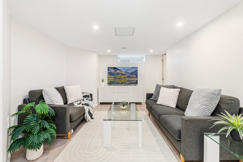 Listing image for 33 McEwan Avenue, Winston Hills  NSW  2153