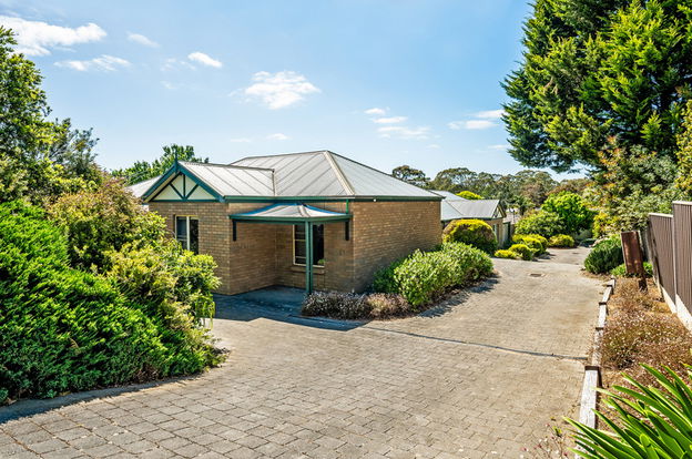 1/4 Davis Ct, Mount Barker