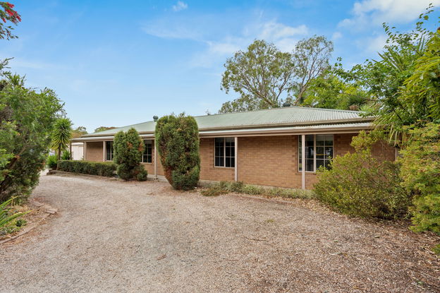 15 Ware Close, Mount Barker