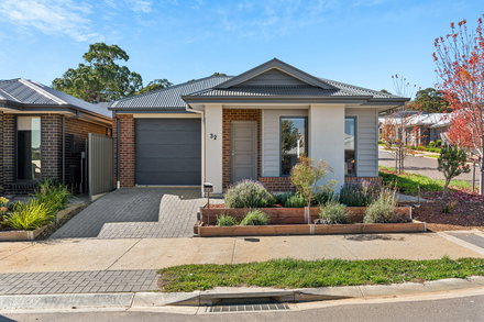 32 Cheriton Avenue, Mount Barker