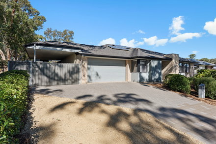 11 Dianella Street, Mount Barker