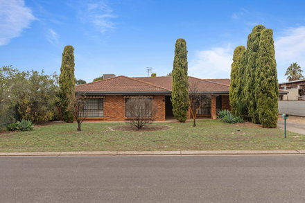26 Stephens Avenue, Strathalbyn