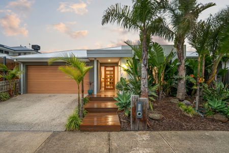 7 Thetis Street